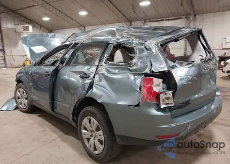 2011 Subaru Forester 2.5X z USA, uszkodzony, nr VIN JF2SHAAC0BH709131